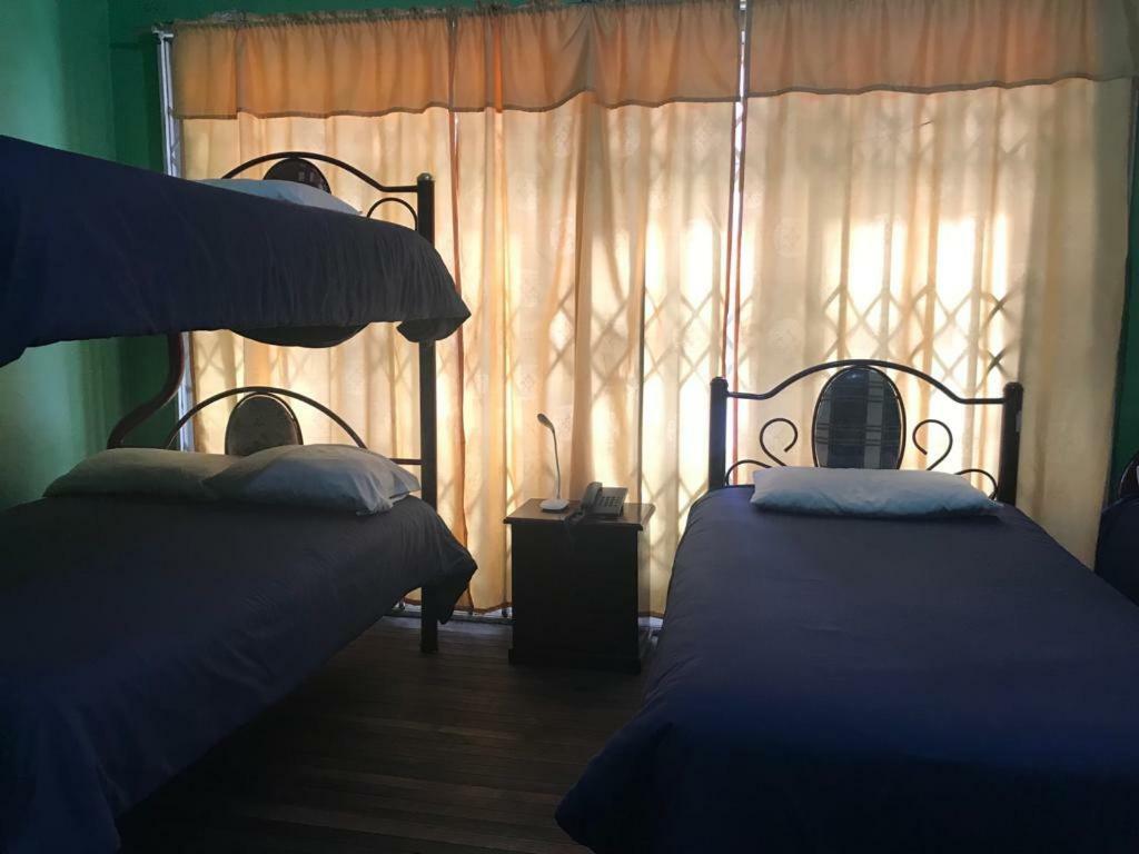 Hostel Luz Robles Quito Kültér fotó